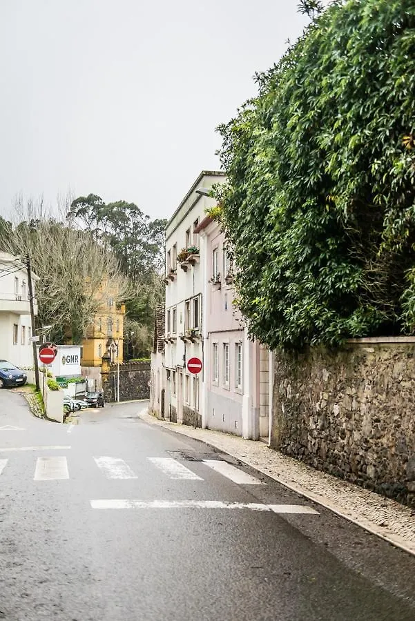 Sintra Chalet