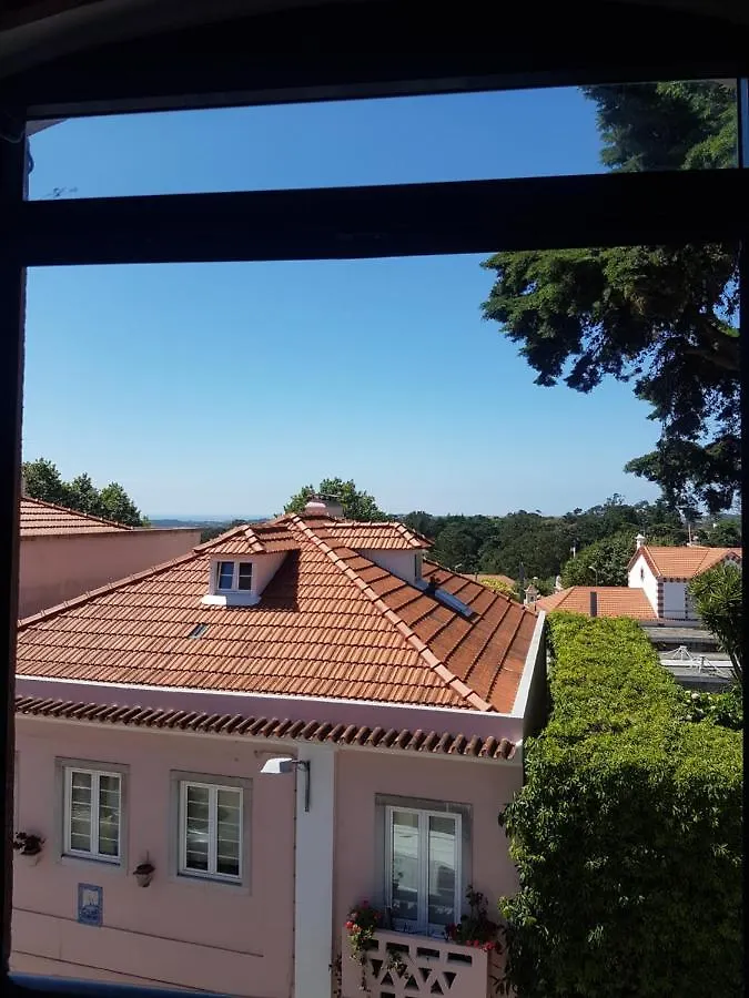 Sintra Chalet